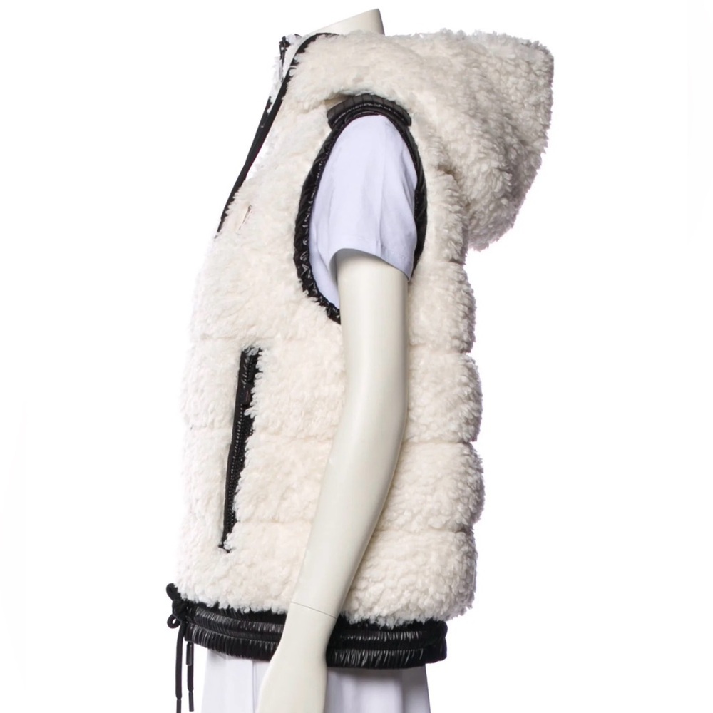 Moncler Grenoble Puffer Teddy bear Vest - Picture 11 of 12
